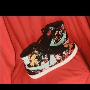 Nike aloha blazer
